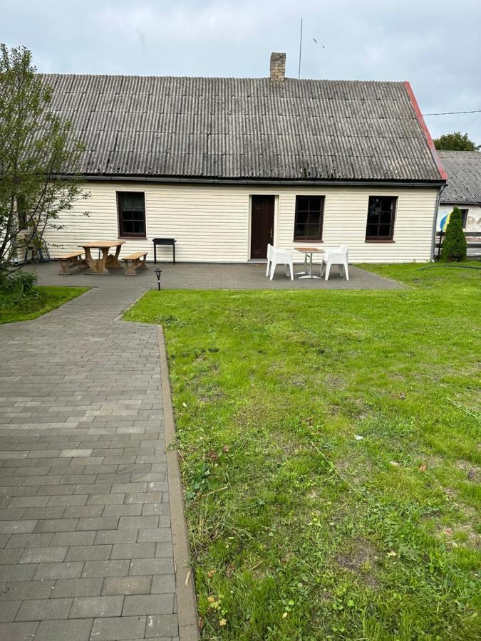 Engure Apartment "Little One" Exteriör bild